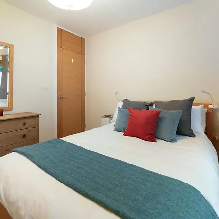 9 Blue Hill Park, * Ambleside