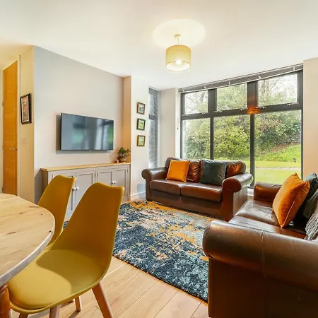 9 Blue Hill Park, Ambleside