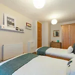 9 Blue Hill Park,